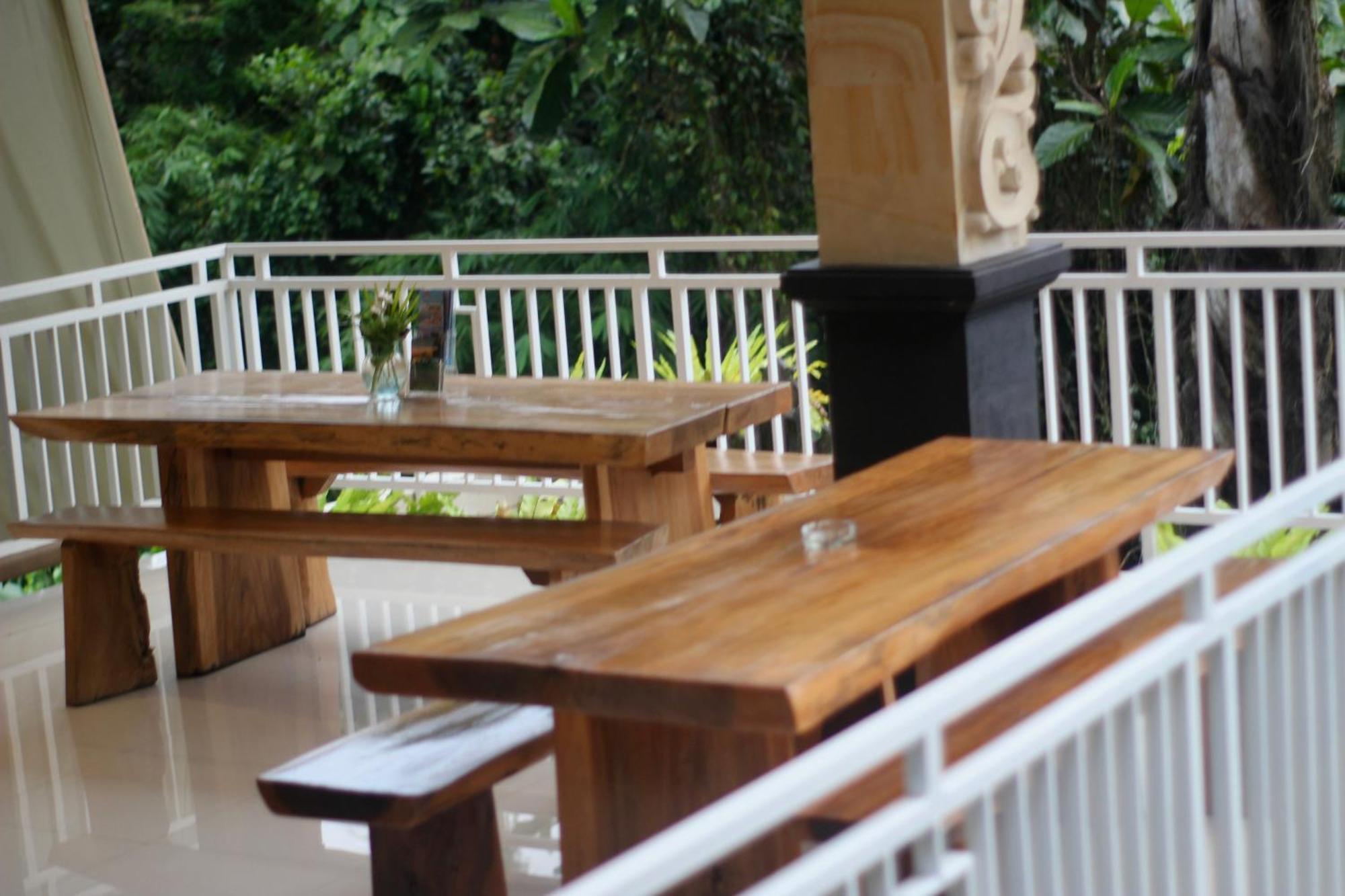Hanaka Riverside Ubud Exterior foto